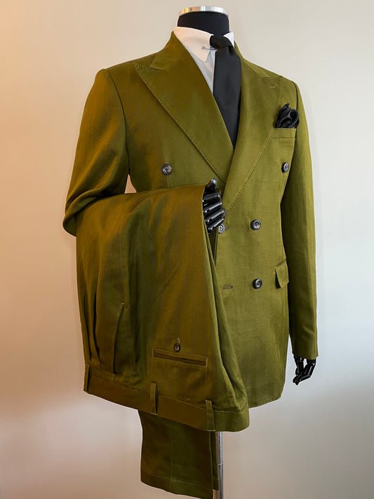 Cedron Collection Hand-Crafted Bespoke Suit.