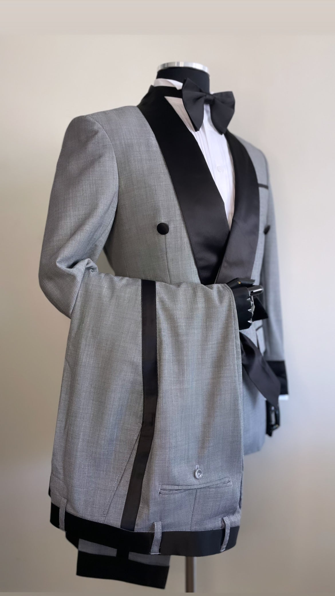 Cedron Collection Hand-Crafted Bespoke Tuxedo.