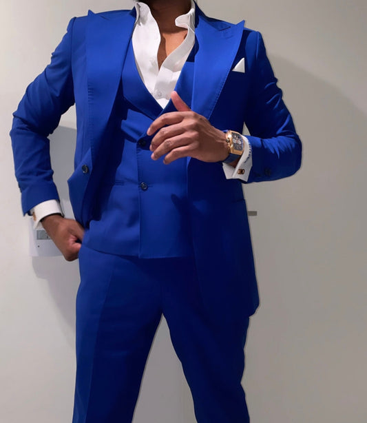 Cedron Collection Hand-Crafted Bespoke Suit.