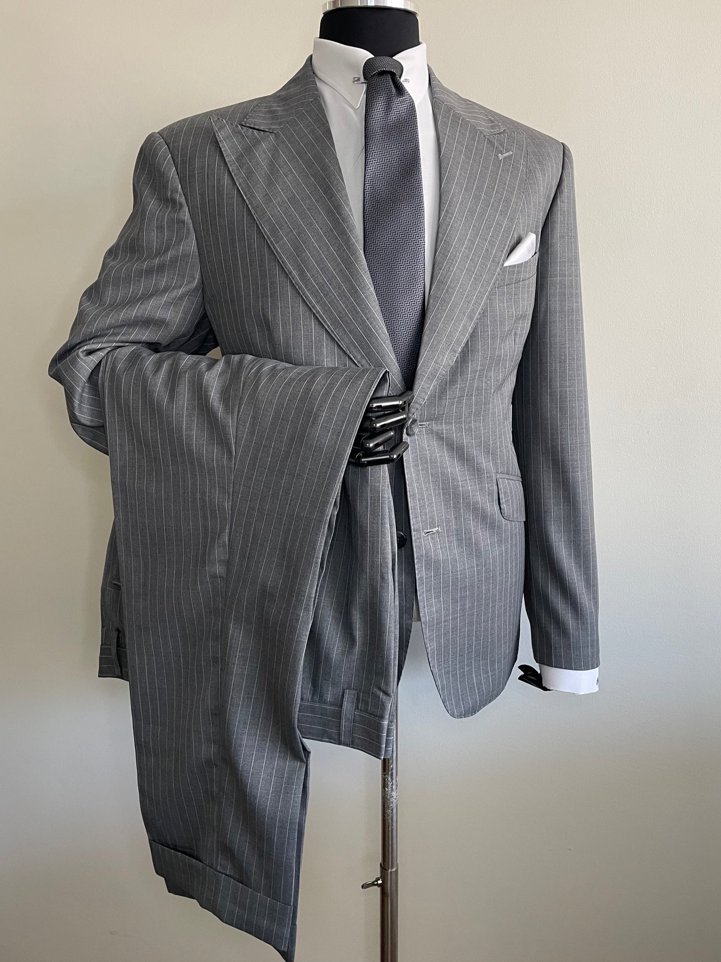 Cedron Collection Hand-Crafted Bespoke Suit.