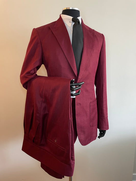 Cedron Collection Hand-Crafted Bespoke Suit.
