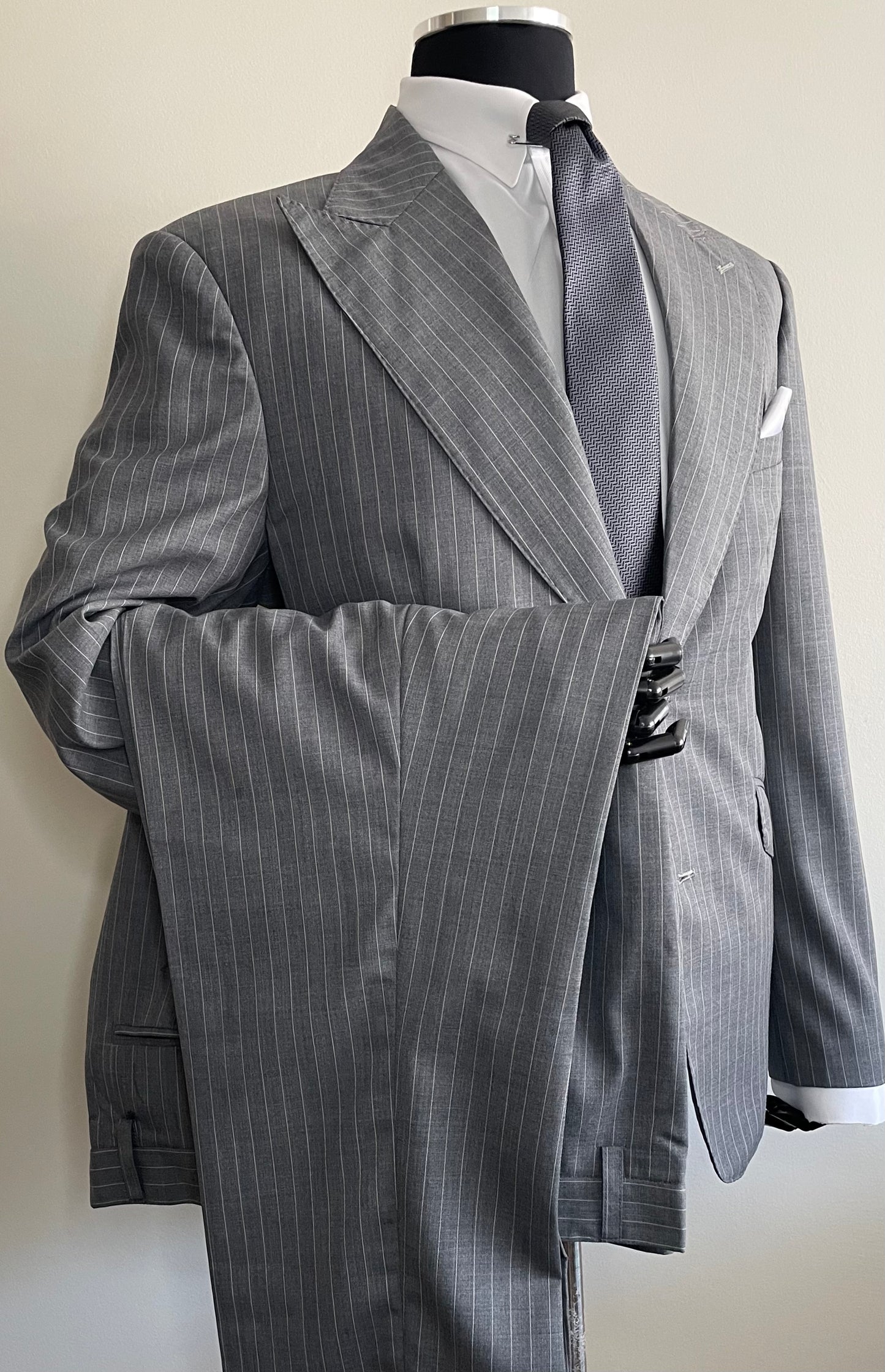 Cedron Collection Hand-Crafted Bespoke Suit.
