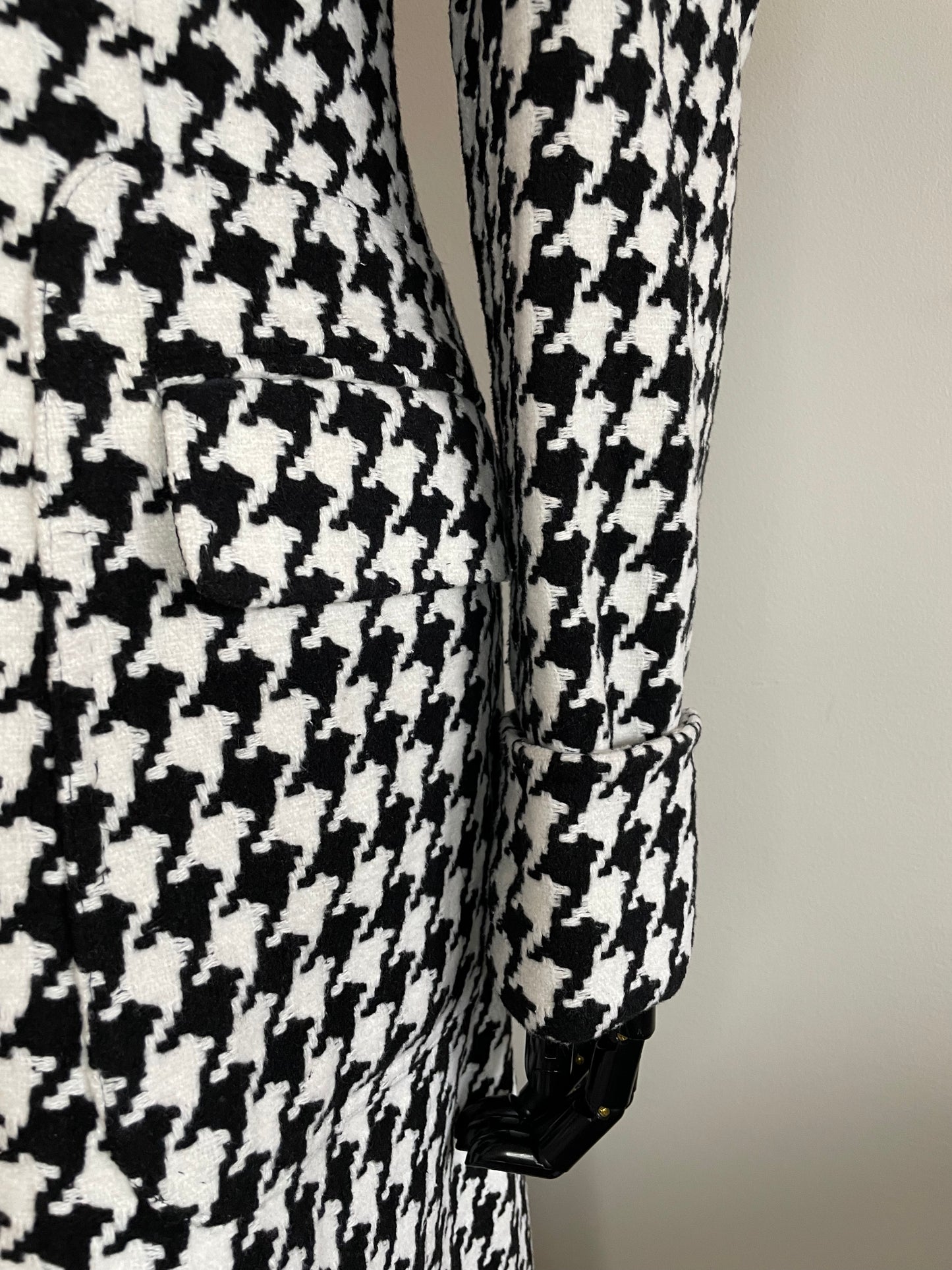 Cedron Collection Hand-Crafted Bespoke Houndstooth Coat.