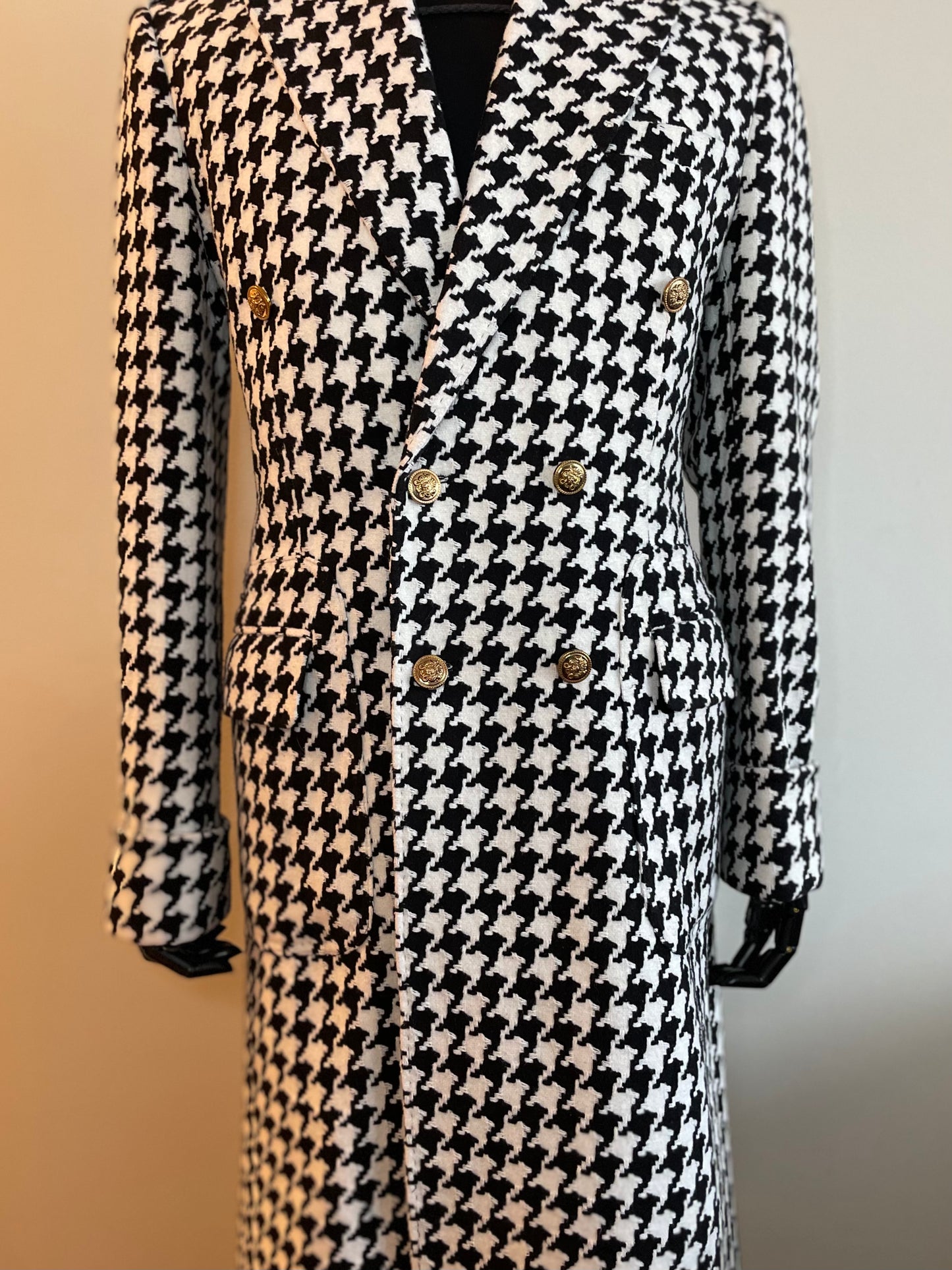 Cedron Collection Hand-Crafted Bespoke Houndstooth Coat.