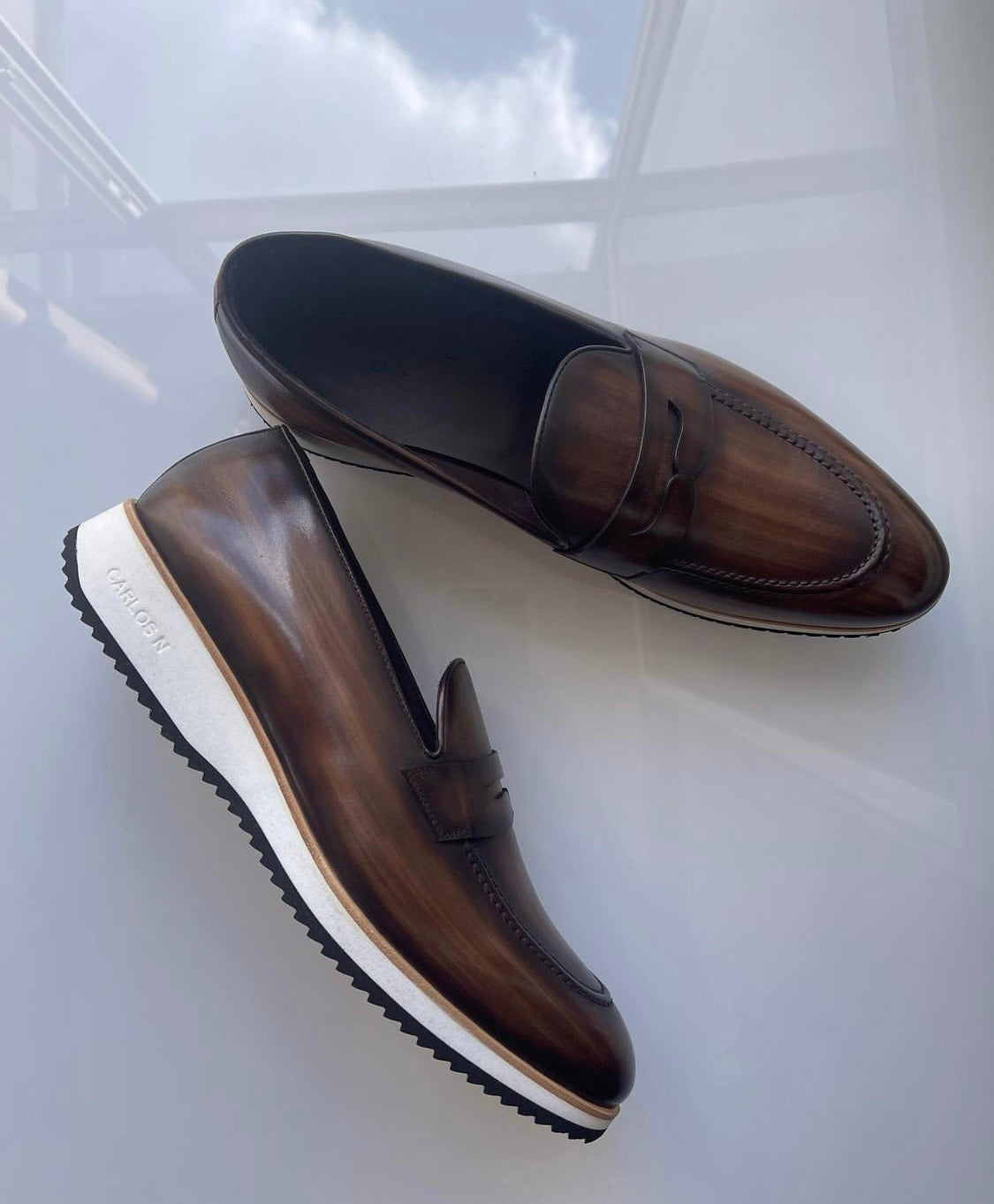 Casual loafer.